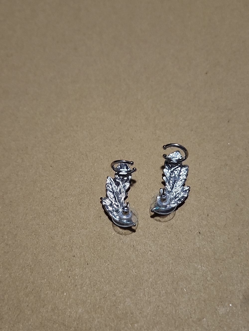 Earrings - Picture 5 of 6